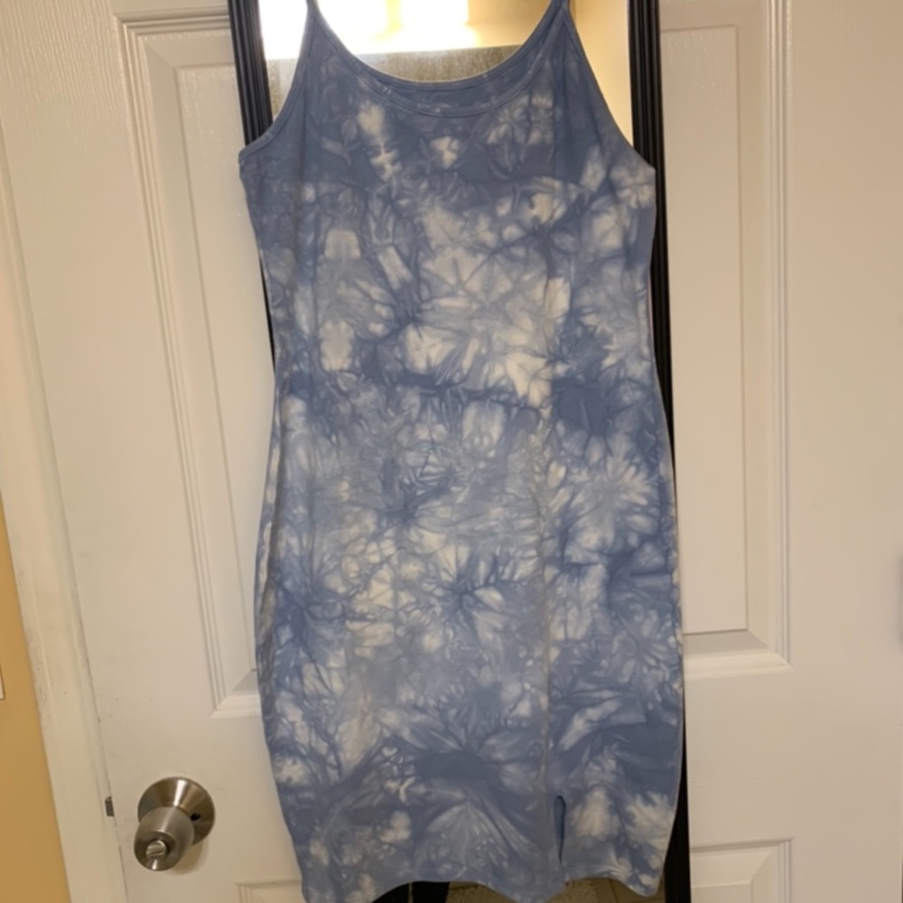 Large spaghetti strap tie dye dress